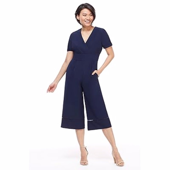 Maggy London Becca Jumpsuit Women's 2 Petite Navy Blue - Picture 1 of 13